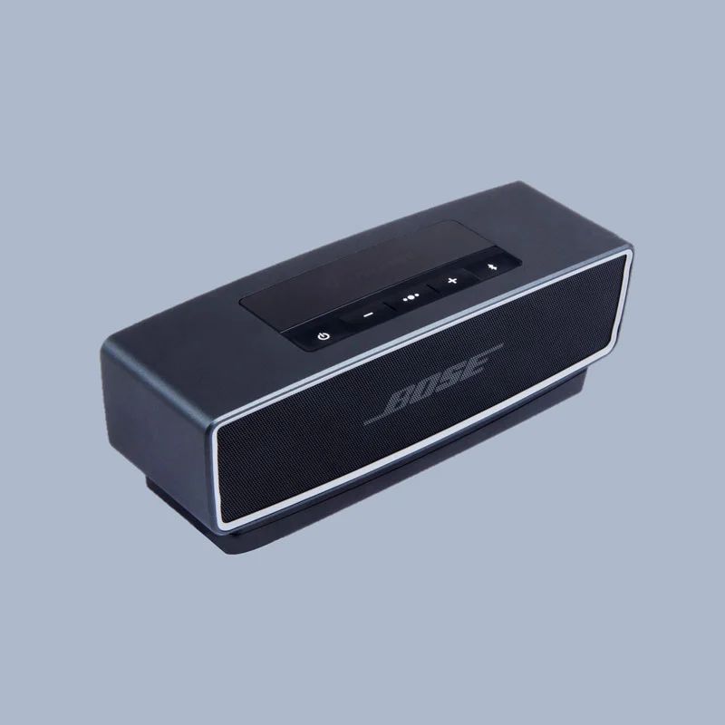 Aplicación de piezas de silicona en BOSE Audio